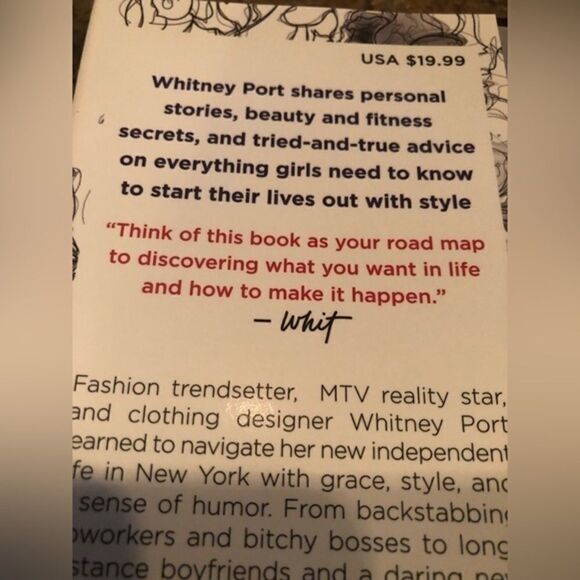 New! WHITNEY PORT fashion book - Picture 3 of 3